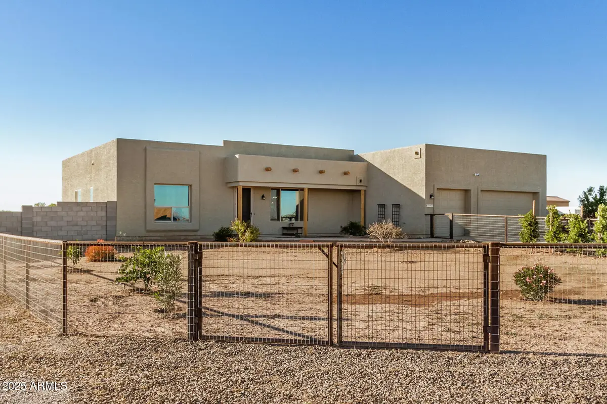 27722 N 220th Drive, Wittmann, AZ 85361 - Image #1