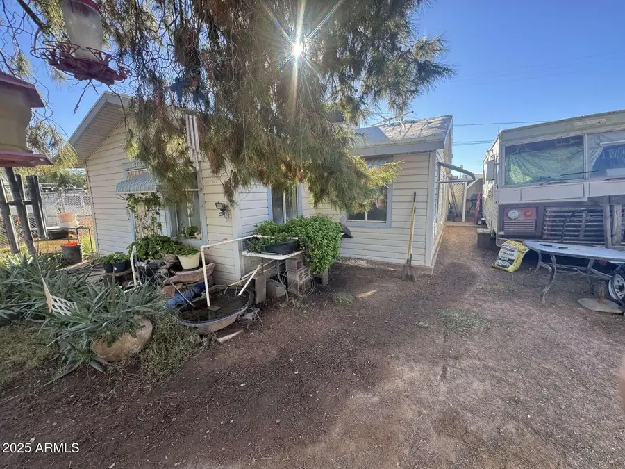 421 W Kennedy Avenue, Coolidge, AZ 85128 - Image #3