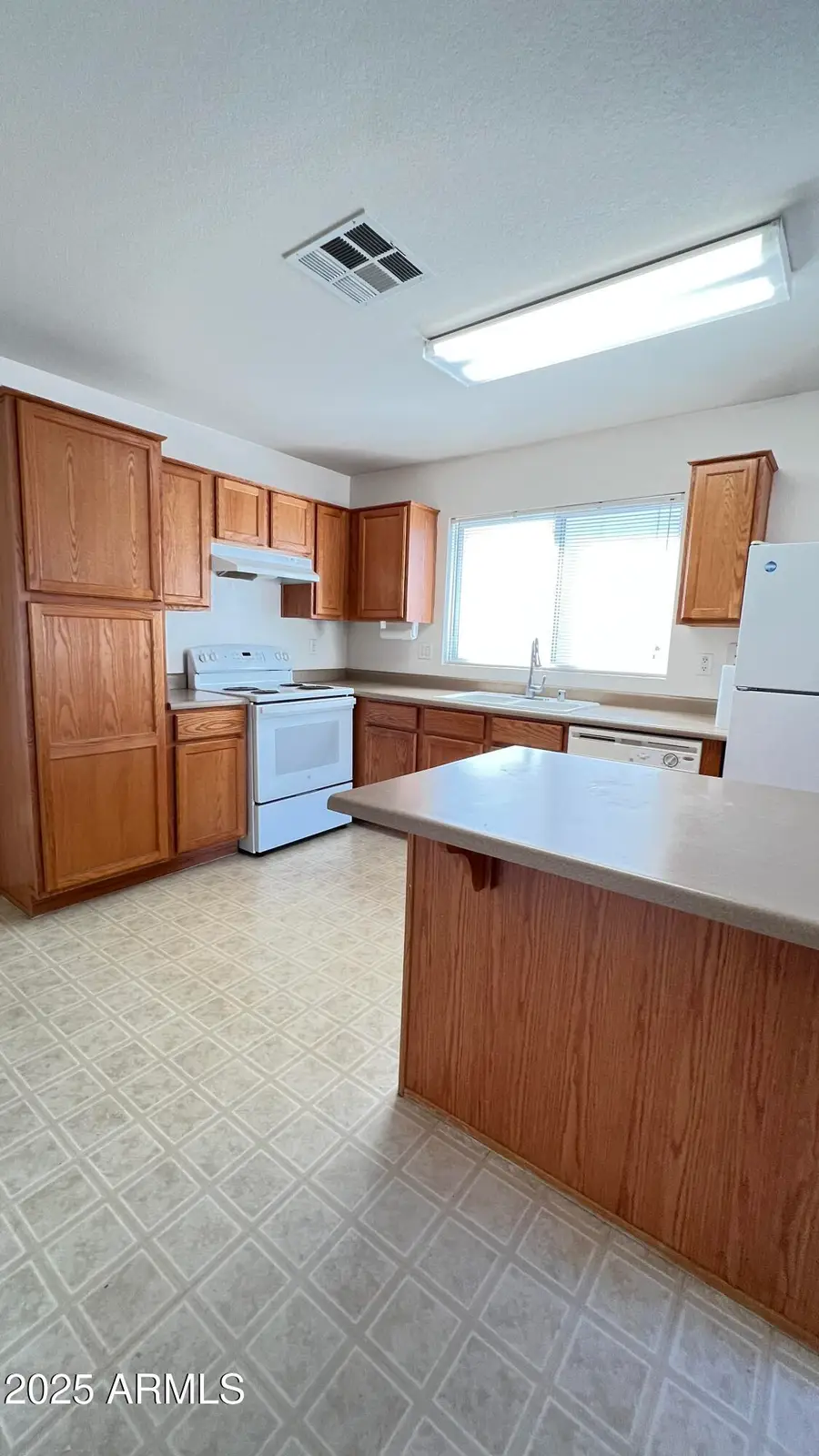 1616 E Aspen Avenue, Buckeye, AZ 85326 - Image #2