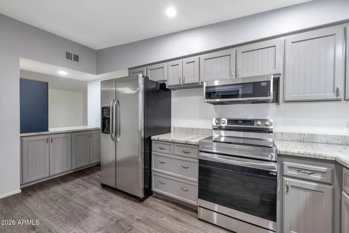 10829 W Abbott Avenue, Sun City, AZ 85351 - Image #1