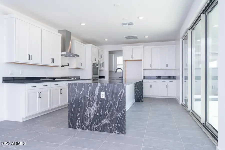 445 E La Estela Lane, San Tan Valley, AZ 85140 - Image #2