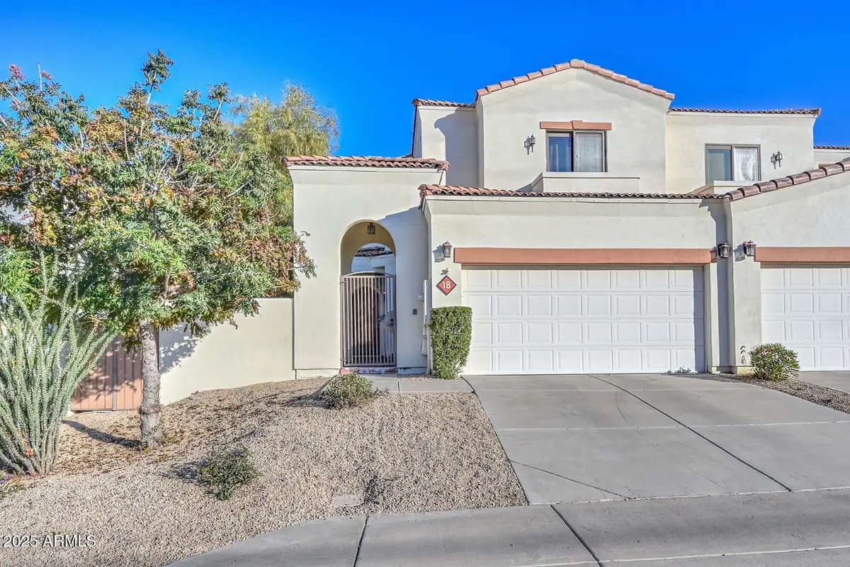 1750 E Ocotillo Road E #18, Phoenix, AZ 85016 - Image #1
