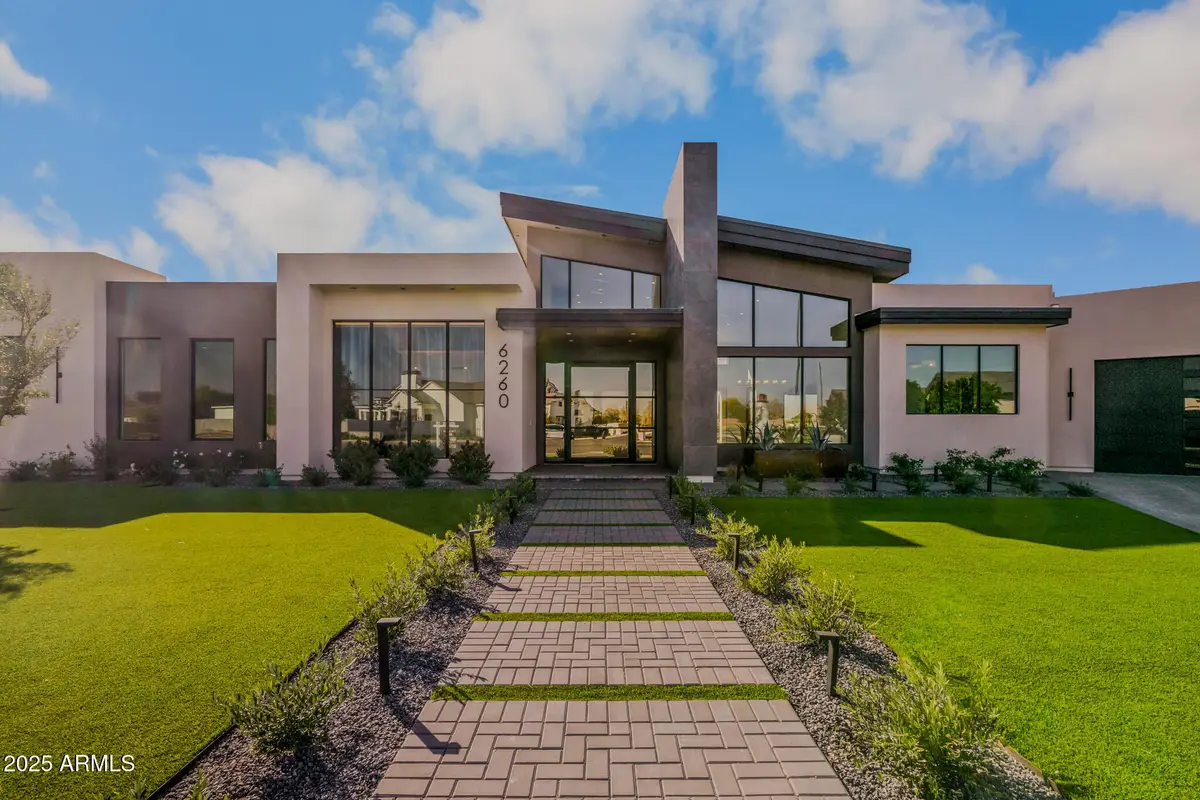 6260 S Key Biscayne Court, Gilbert, AZ 85298 - Image #1