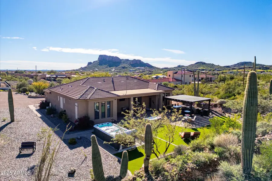 10290 E Engel Canyon Way, Gold Canyon, AZ 85118 - Image #2