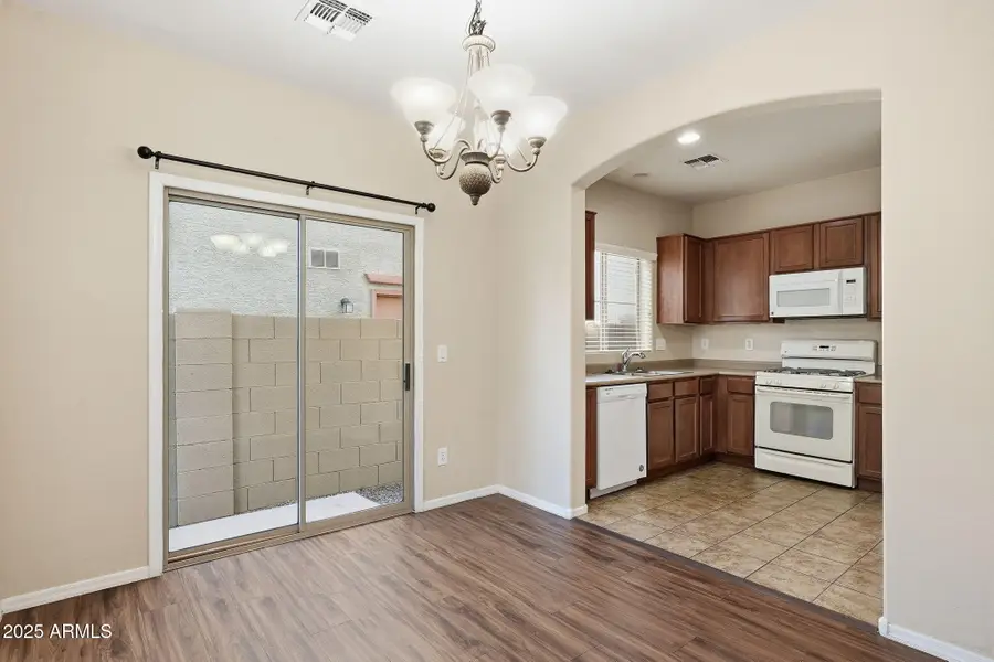 14241 W Port Royale Lane, Surprise, AZ 85379 - Image #3