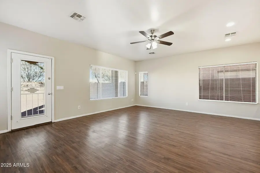 8852 W Hess Street, Phoenix, AZ 85353 - Image #3