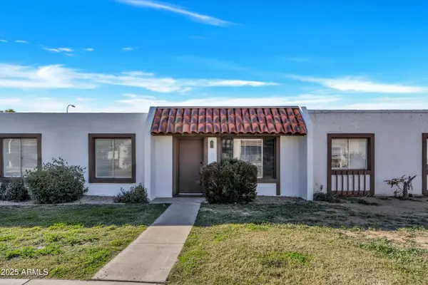 6605 N 46th Lane, Glendale, AZ 85301