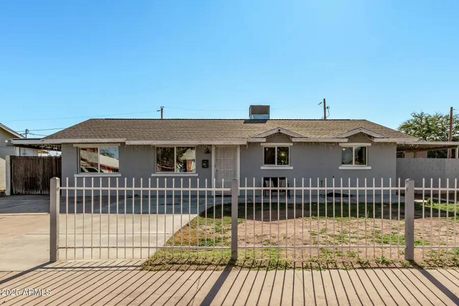 807 E Dolphin Avenue, Mesa, AZ 85204 - Image #2