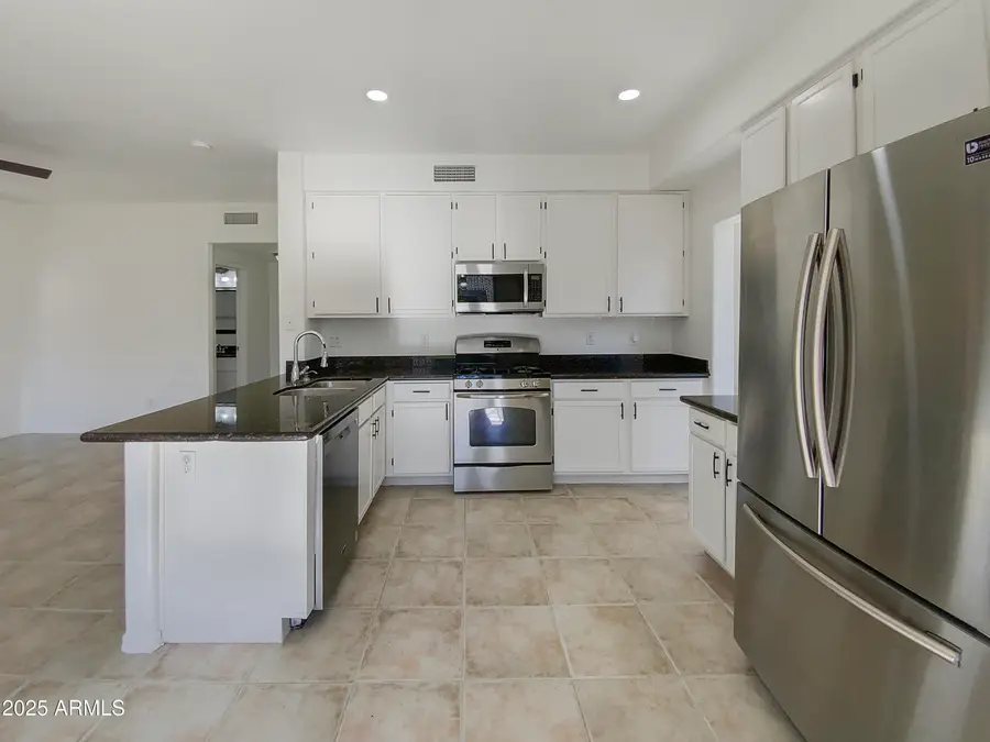 6805 W Harrison Street, Chandler, AZ 85226 - #2