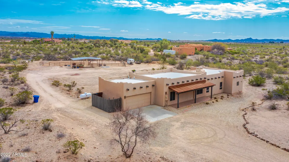 35915 S Joshua Place, Wickenburg, AZ 85390 - Image #1