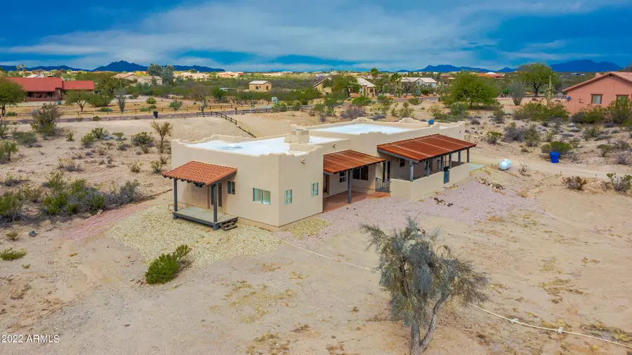 35915 S Joshua Place, Wickenburg, AZ 85390 - Image #2