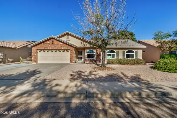 2844 E Oakland Court, Gilbert, AZ 85295