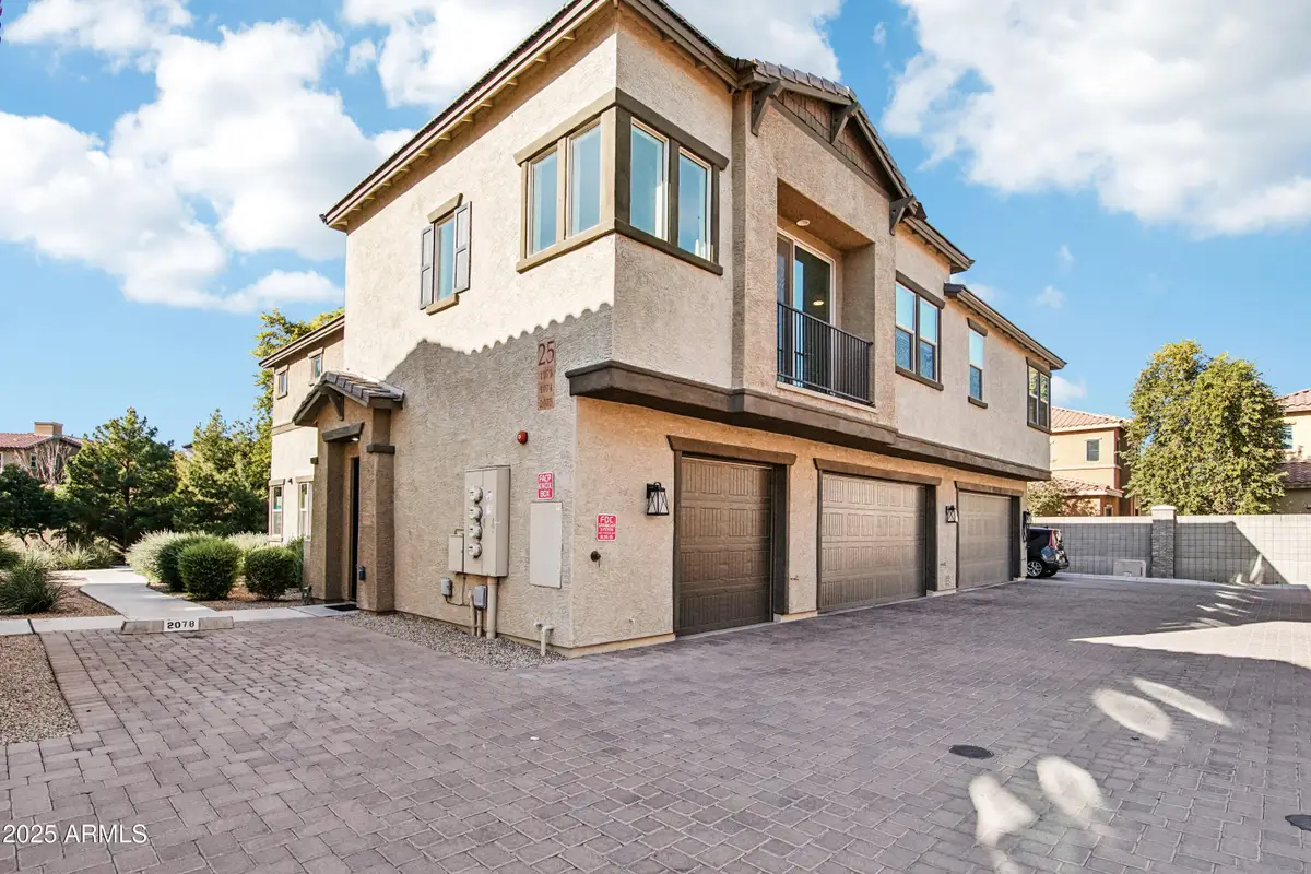 14870 W Encanto Boulevard #2075, Goodyear, AZ 85395 - Image #1