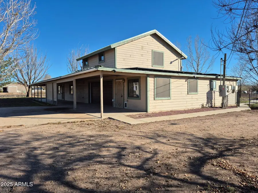 125 E Harpson Trail, Paulden, AZ 86334 - Image #3