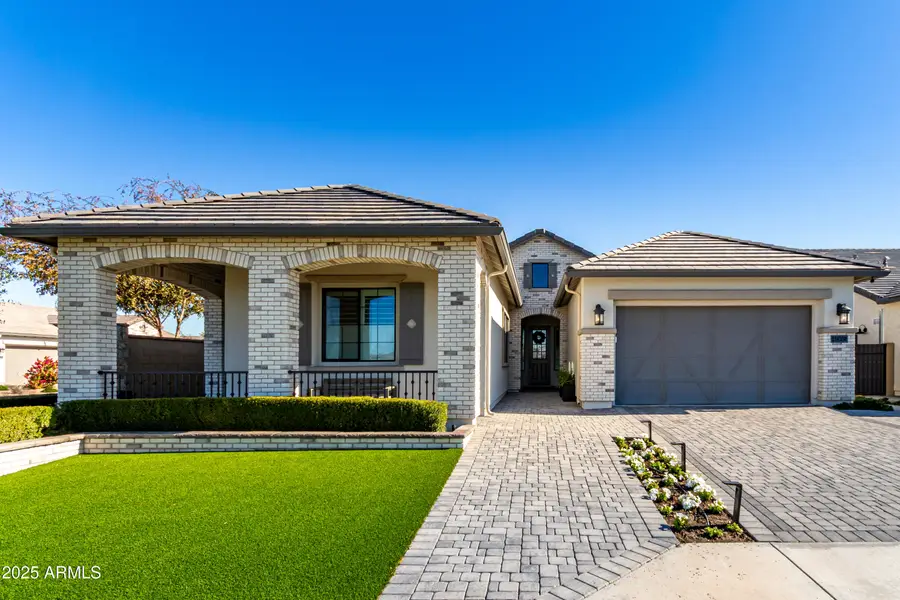 4065 S Debra Drive, Gilbert, AZ 85297 - Image #2