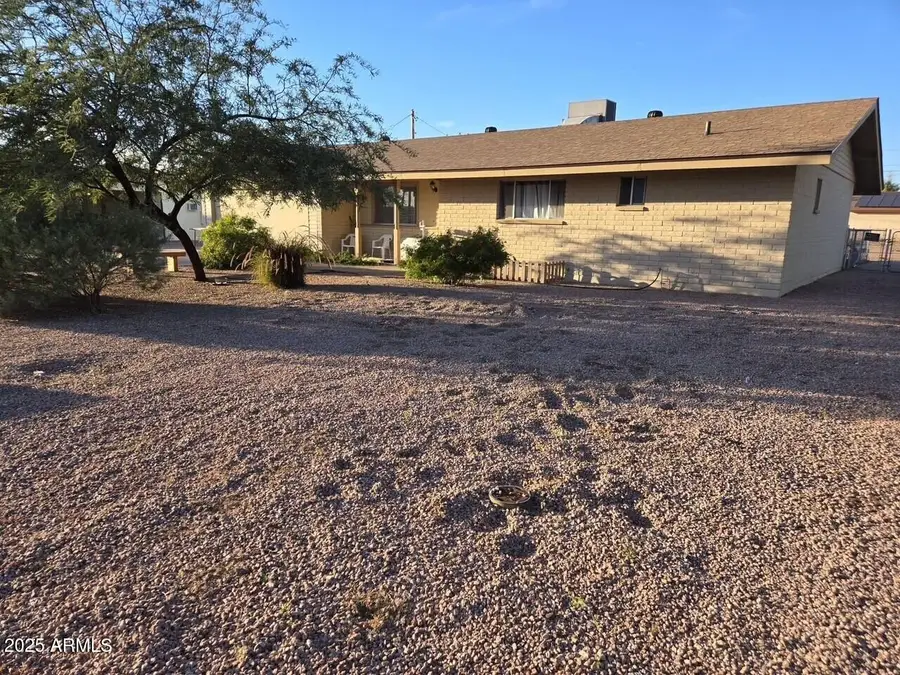 860 E Kachina Avenue, Apache Junction, AZ 85119 - Image #2