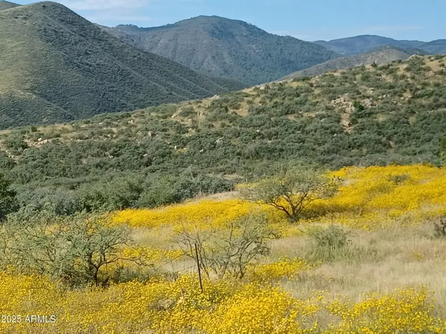 10410 E Vaca Bonita Trail #3, Humboldt, AZ 86329 - Image #2