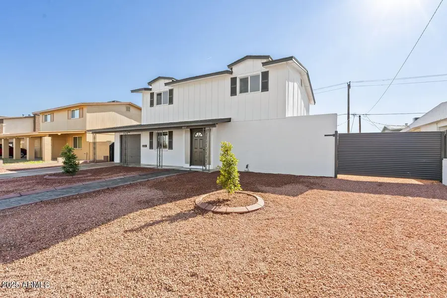 8117 W Whitton Avenue, Phoenix, AZ 85033 - Image #3