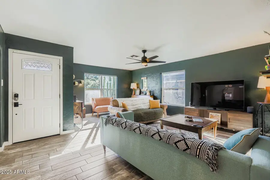 2210 E Cambridge Avenue, Phoenix, AZ 85006 - Image #3