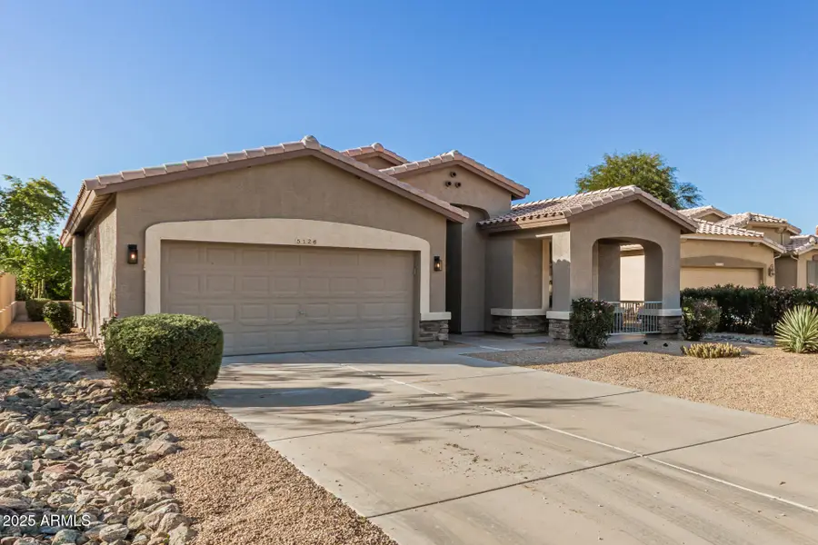 5126 S Sugarberry Court, Gilbert, AZ 85298 - Image #2
