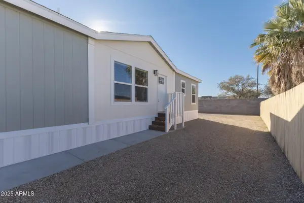 1368 S 76th Place, Mesa, AZ 85209