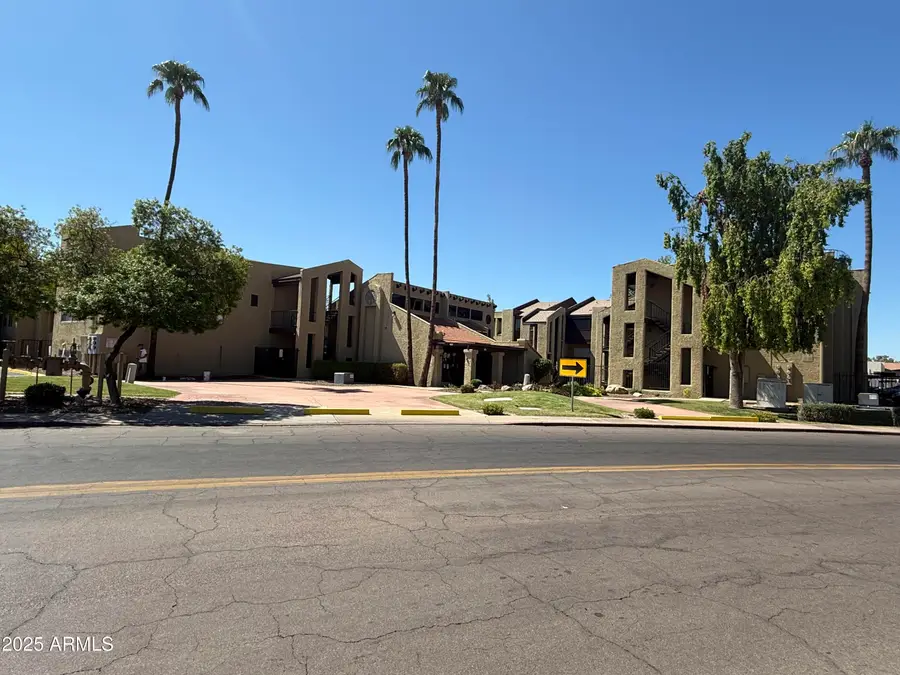 461 W Holmes Avenue #342, Mesa, AZ 85210 - Image #2