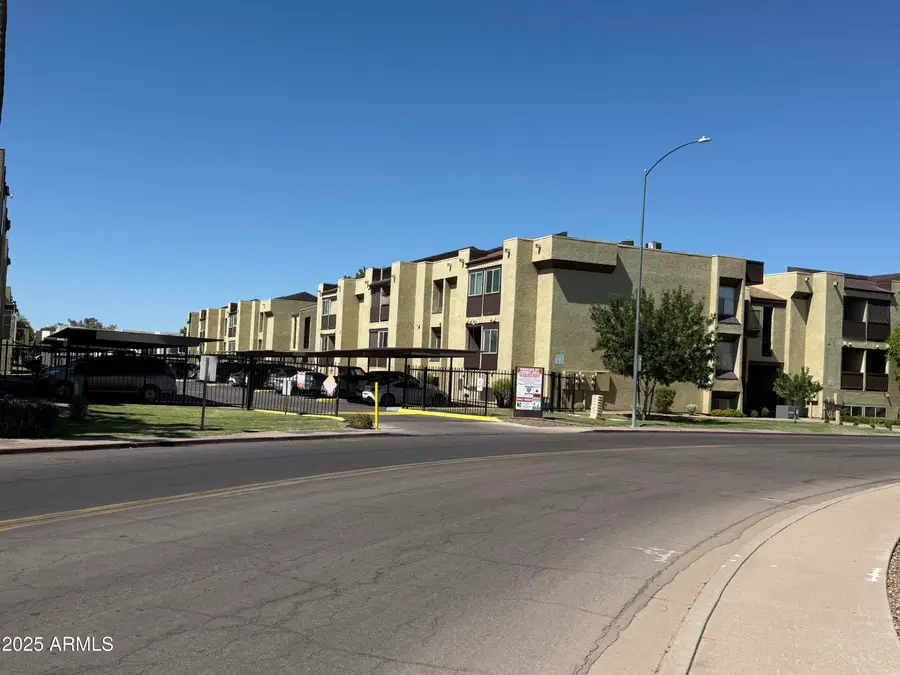 461 W Holmes Avenue #342, Mesa, AZ 85210 - Image #3