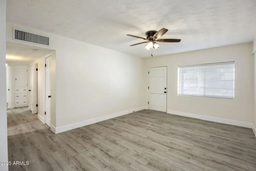 6815 N 32nd Avenue, Phoenix, AZ 85017 - Image #2