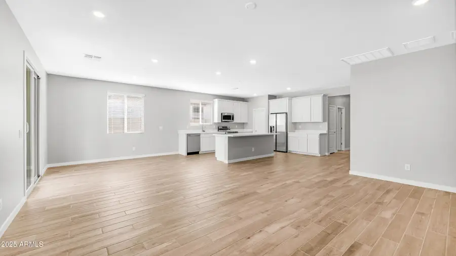 18372 W Villa Chula Lane, Surprise, AZ 85387 - Image #3