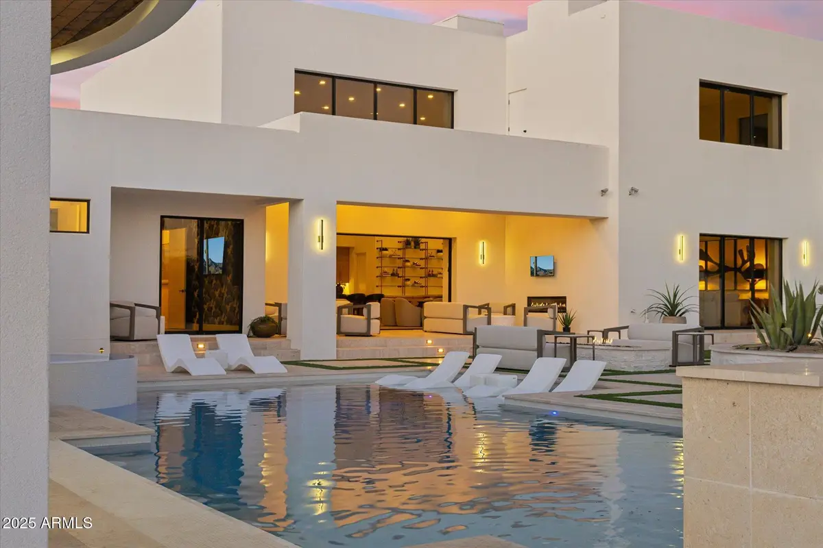 9809 E Desert Cove Avenue, Scottsdale, AZ 85260 - #1