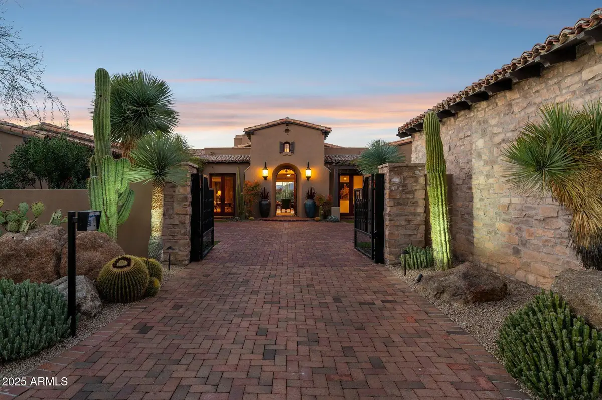 10986 E Wildcat Hill Road, Scottsdale, AZ 85262 - Image #1