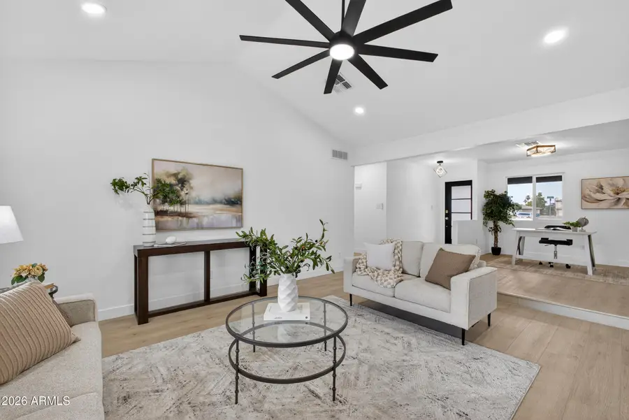 2717 W Medina Avenue, Mesa, AZ 85202 - #2