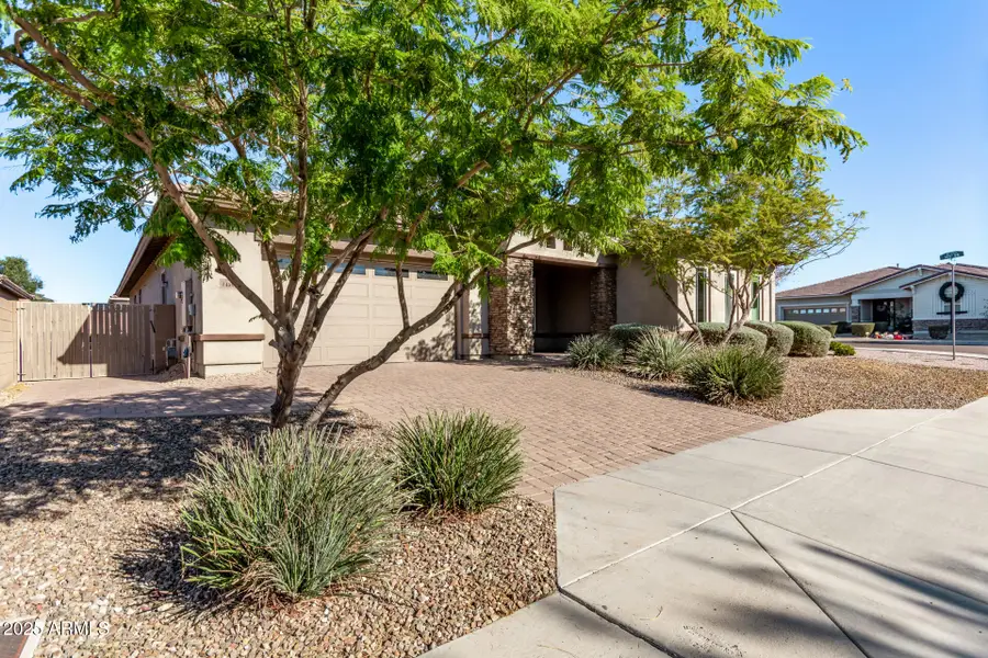 14560 W Medlock Drive, Goodyear, AZ 85340 - Image #3