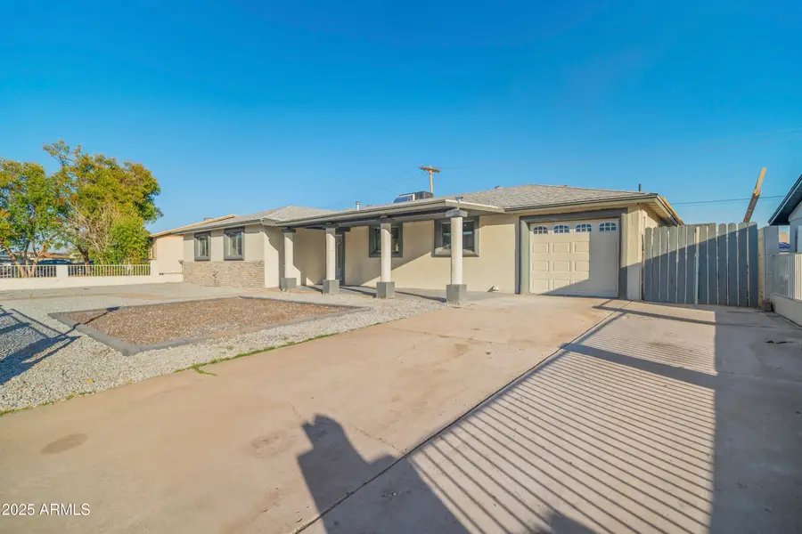 5827 W Rosewood Lane, Phoenix, AZ 85031 - Image #3