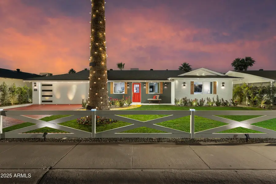 7424 E Cambridge Avenue, Scottsdale, AZ 85257 - #2