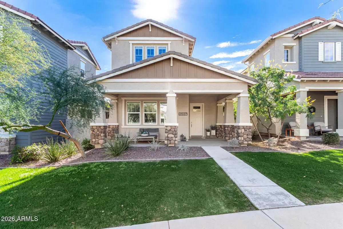 21037 W Sunrise Lane, Buckeye, AZ 85396 - Image #1