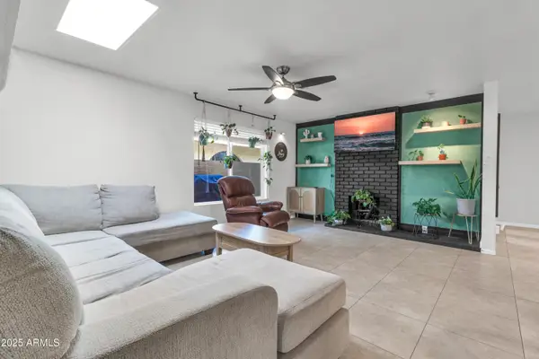 320 W Laguna Drive, Tempe, AZ 85282