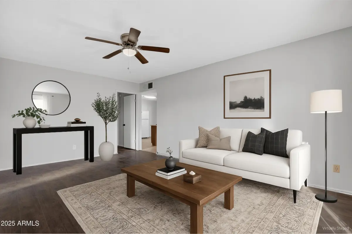 7649 W Mitchell Drive, Phoenix, AZ 85033 - Image #1