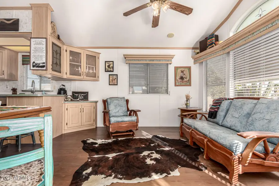 21292 W Westward View Road, Congress, AZ 85332 - Image #3