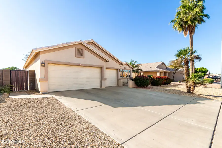 8553 W Jenan Drive, Peoria, AZ 85345 - Image #2