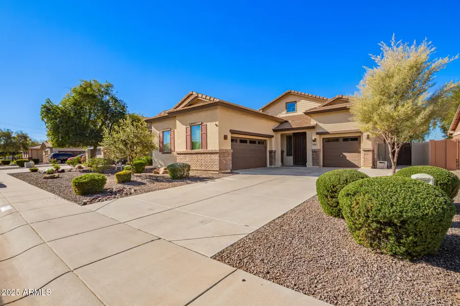 4668 S Mcminn Drive, Gilbert, AZ 85297 - Image #2