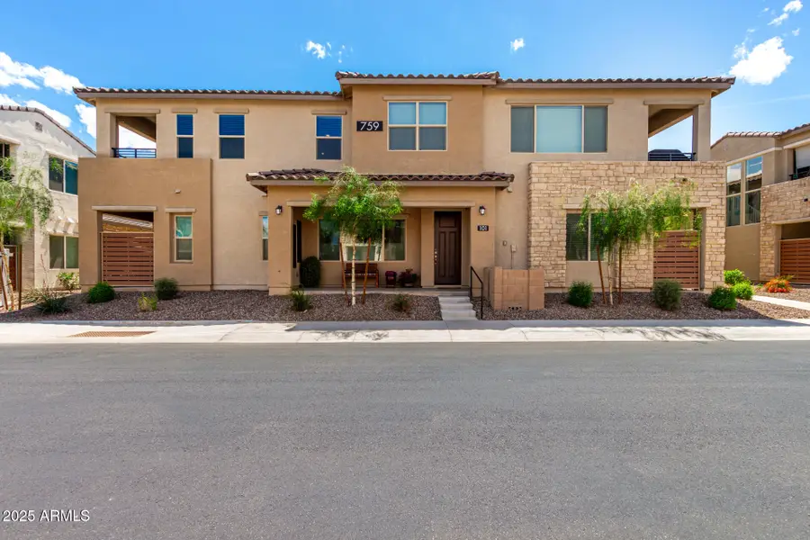 759 E Lark Street #202, Gilbert, AZ 85297 - Image #2