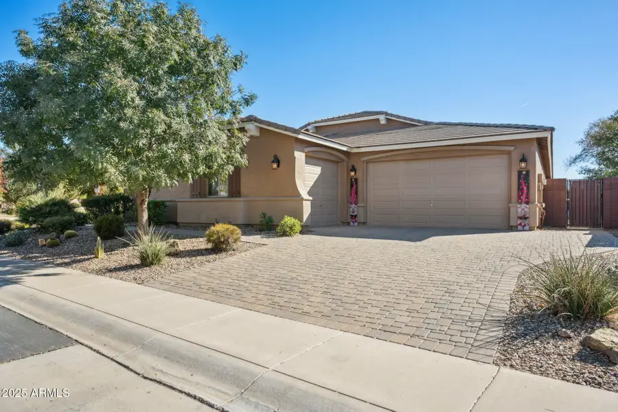 401 W Basswood Avenue, San Tan Valley, AZ 85140 - Image #3