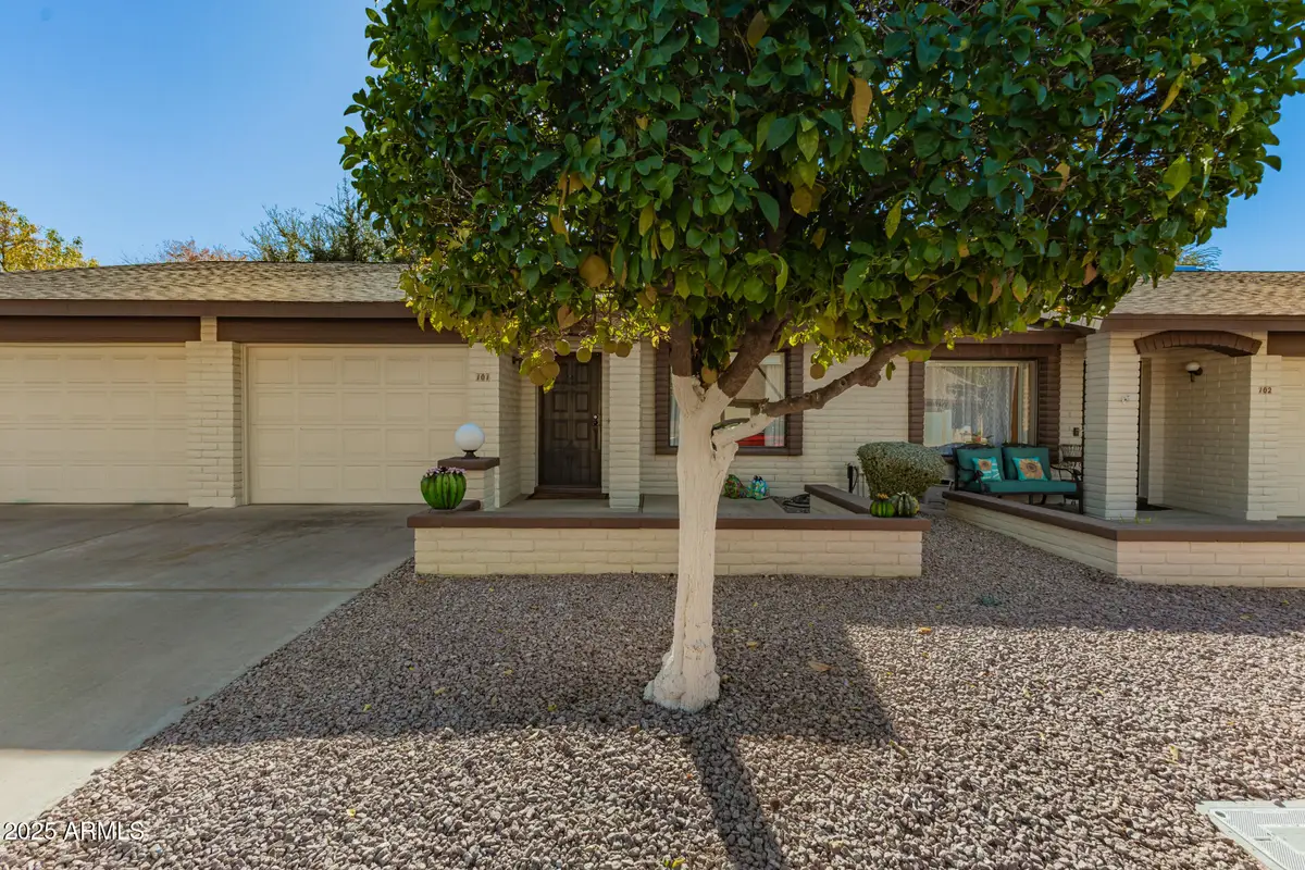 2064 S Farnsworth Drive #101, Mesa, AZ 85209 - Image #1