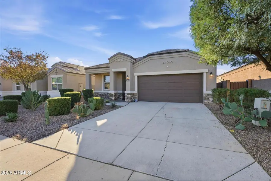 36425 W Pampoloma Avenue, Maricopa, AZ 85138 - Image #3