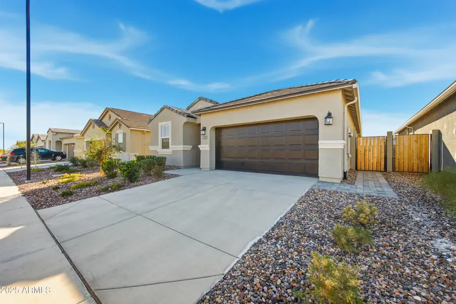 8259 W Mantle Way, Florence, AZ 85132 - Image #2