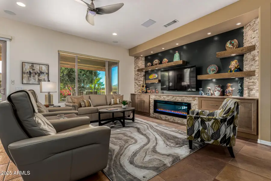 20294 N 262nd Drive, Buckeye, AZ 85396 - Image #3