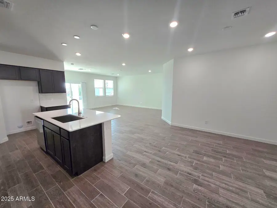 12569 W Chase Lane, Avondale, AZ 85323 - Image #3