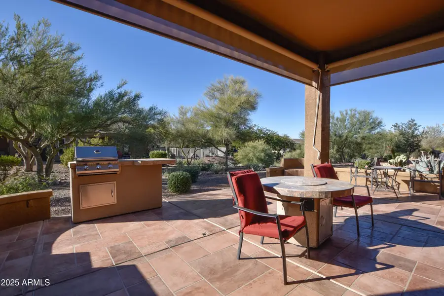 7195 E Canyon Wren Drive, Gold Canyon, AZ 85118 - Image #2