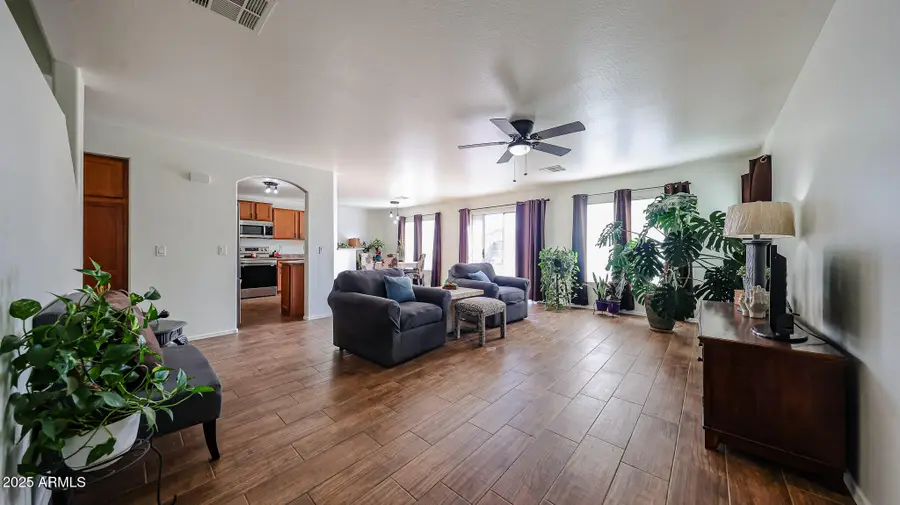 22207 W Tonto Street, Buckeye, AZ 85326 - Image #2